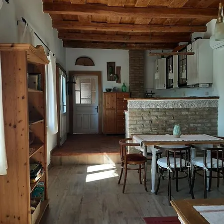 Jakabhegy Сasa de vacaciones Szenna